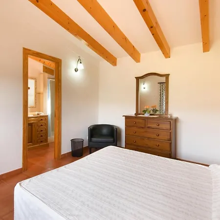 Can Seguinot Villa