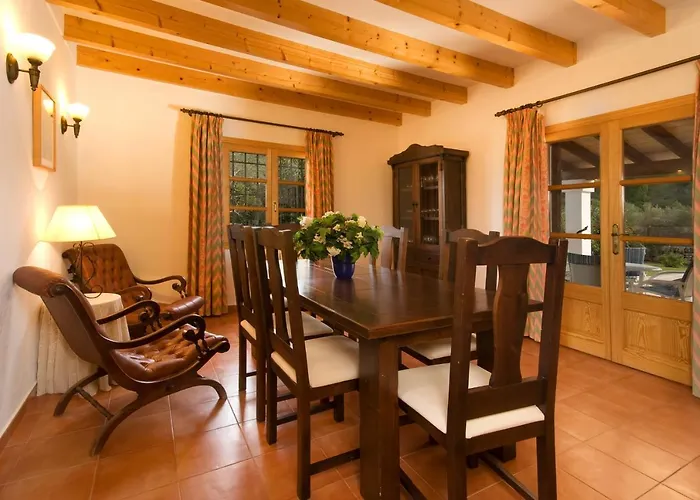 فيلة Can Seguinot بورت دي بوينسا